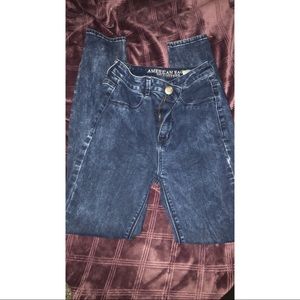 Denim washed high waisted jeans